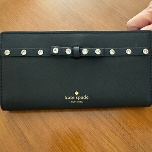 Kate spade saffiano black wallet